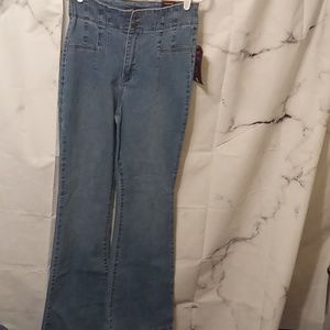 NOBO high rise flare jeans 9 💜💜💜💜